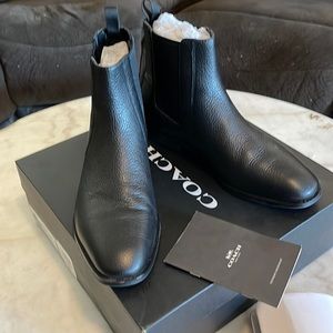 Coach Chelsea boots . Size 9. Beautiful boots. I got the wrong size 😿
